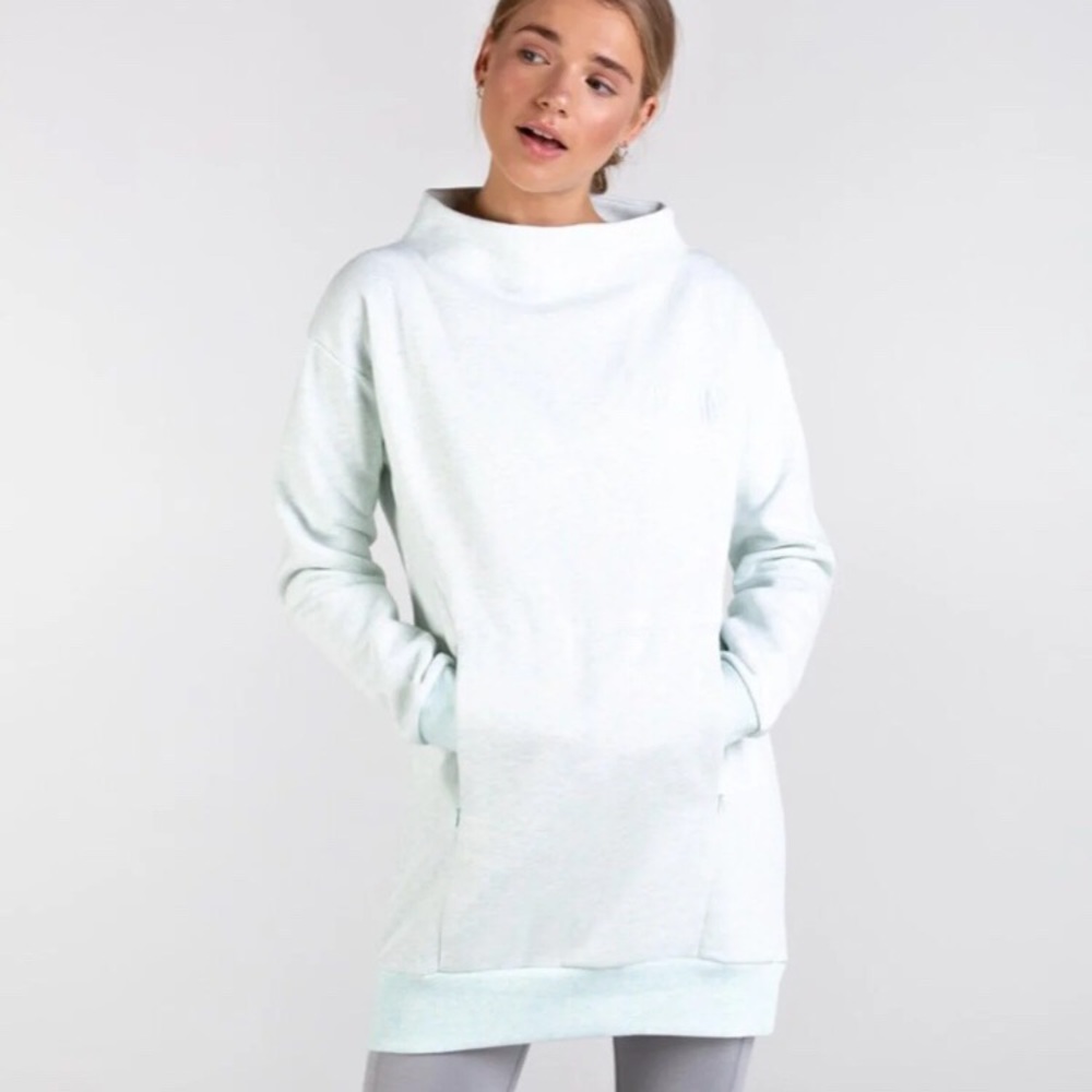 Gymshark So Soft Sweater. Mint